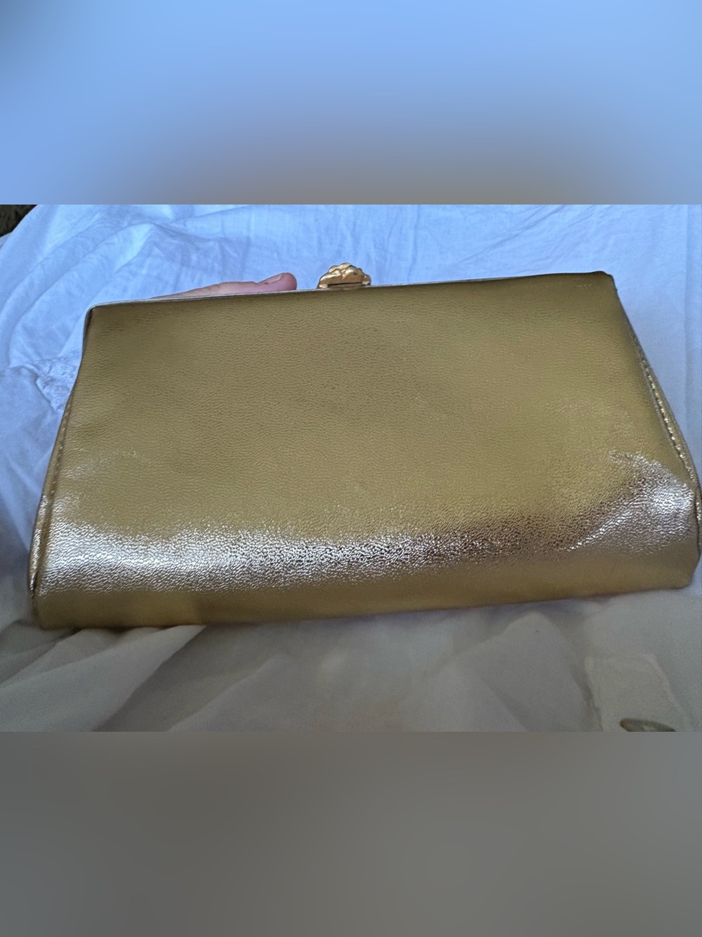 Vintage Gold Metallic Women's Clutch Purse w/chain Gold Rose Metal Clasp
